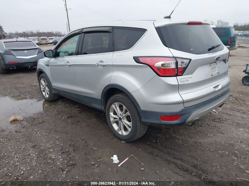 2017 FORD ESCAPE SE - 1FMCU9GD2HUC19752