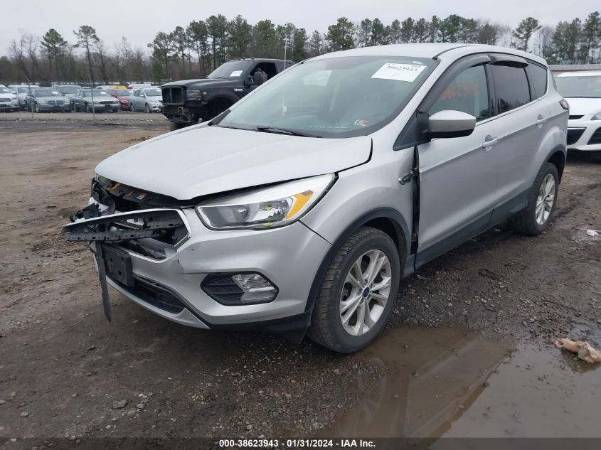 2017 FORD ESCAPE SE - 1FMCU9GD2HUC19752