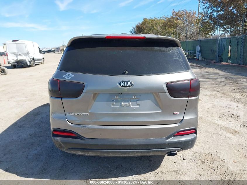 2018 KIA SORENTO LX/L - 5XYPG4A33JG419840