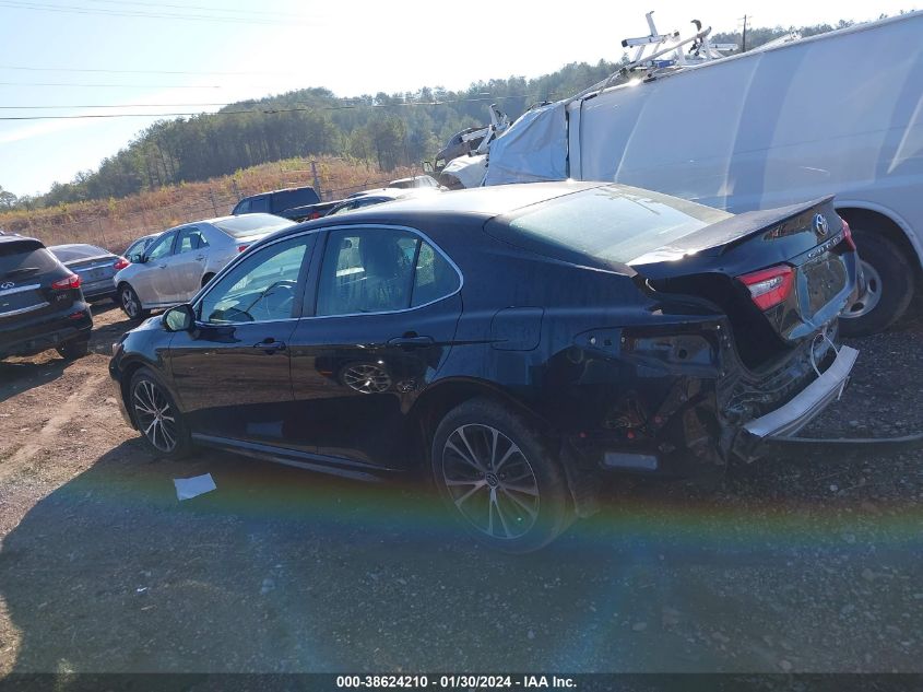 2018 TOYOTA CAMRY L/LE/XLE/SE/XSE - 4T1B11HK5JU147065