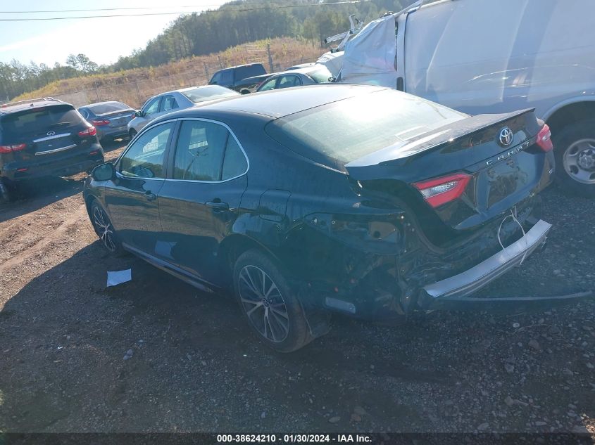 2018 TOYOTA CAMRY L/LE/XLE/SE/XSE - 4T1B11HK5JU147065