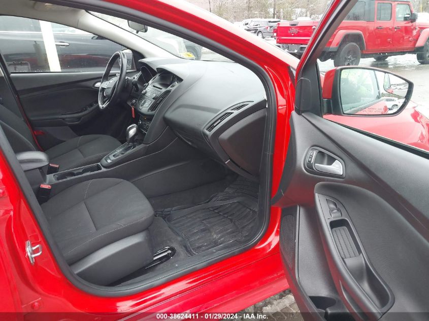 2015 FORD FOCUS SE - 1FADP3F26FL246488