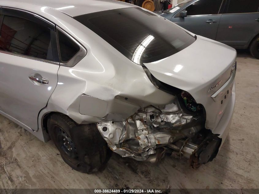 2015 NISSAN ALTIMA 2.5/2.5 S/2.5 SL/2.5 SV - 1N4AL3AP4FN384066