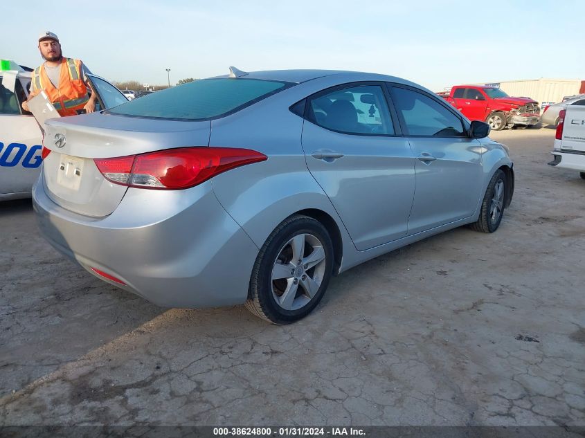 2013 HYUNDAI ELANTRA GLS/LIMITED - 5NPDH4AE3DH281800