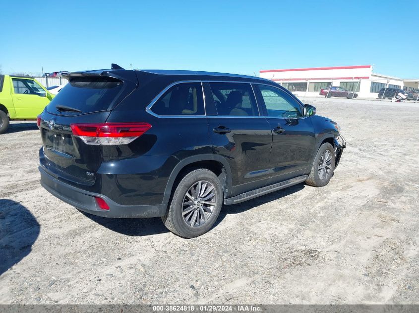 2019 TOYOTA HIGHLANDER XLE - 5TDKZRFH7KS555673