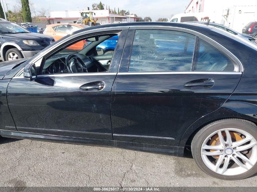 2013 MERCEDES-BENZ C 250 LUXURY/SPORT - WDDGF4HB4DR268213