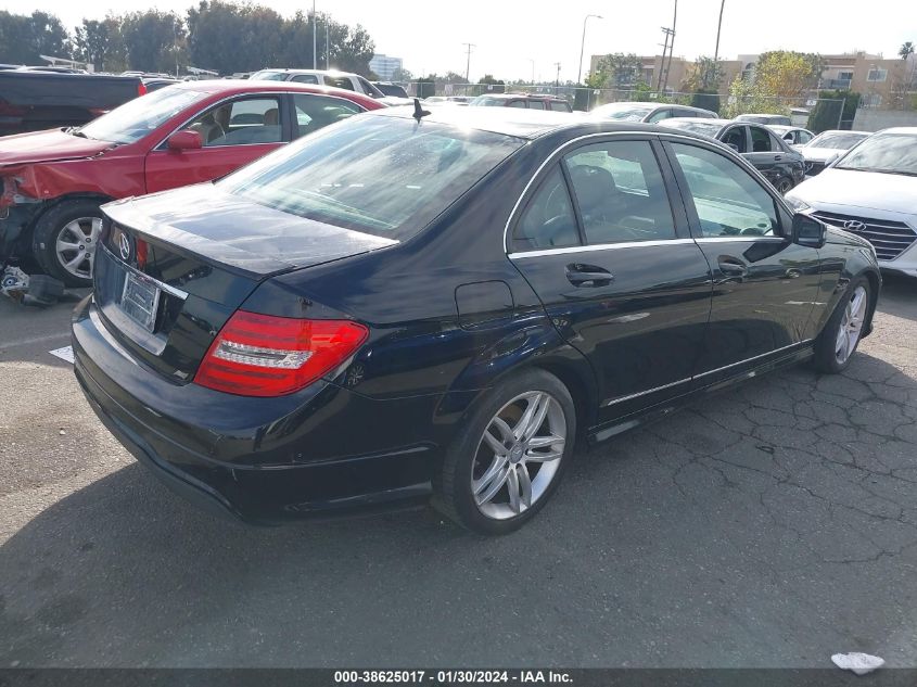 2013 MERCEDES-BENZ C 250 LUXURY/SPORT - WDDGF4HB4DR268213
