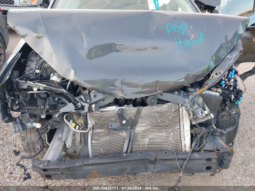 2019 TOYOTA COROLLA LE - 5YFBURHE4KP941395