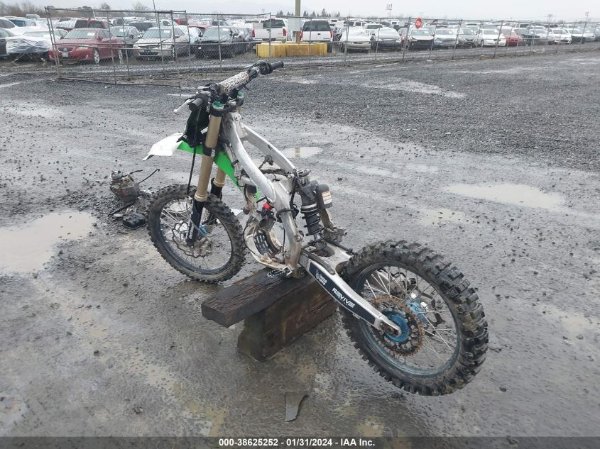 2019 KAWASAKI KX450 F - JKAKXGJC1KA007438