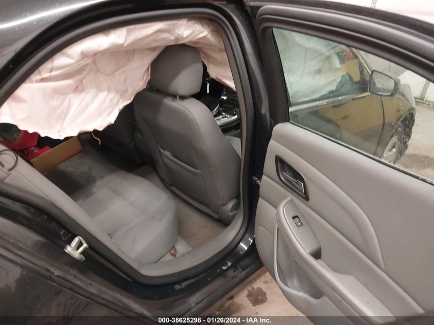 2013 CHEVROLET MALIBU 1LS - 1G11B5SA1DF254006