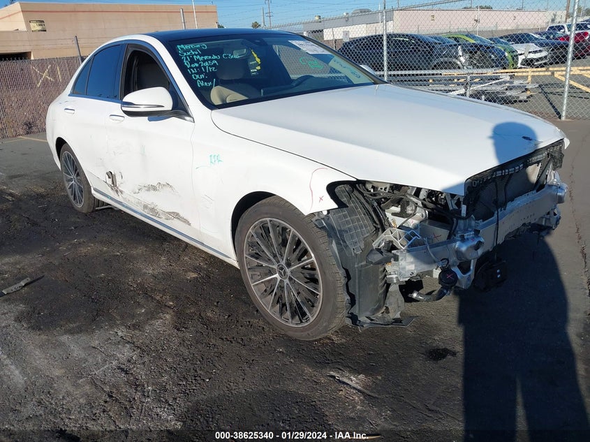 2021 MERCEDES-BENZ C 300  (VIN: W1KWF8DB1MR613674)