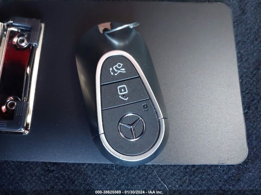 2023 MERCEDES-BENZ GLC 300 SUV - W1NKM4GB9PF050052
