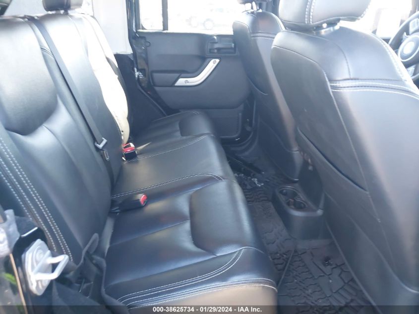 2016 JEEP WRANGLER UNLIMITED SAHARA - 1C4BJWEG4GL258433