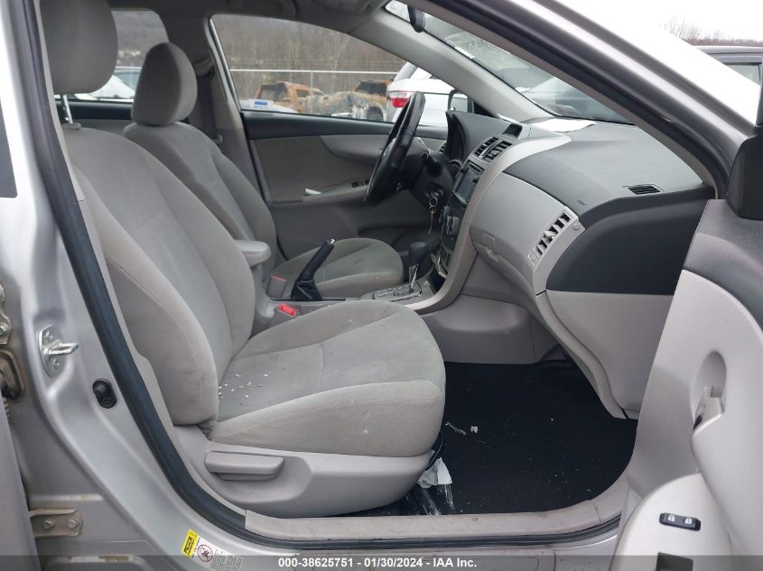 2013 TOYOTA COROLLA LE - 5YFBU4EE3DP193183