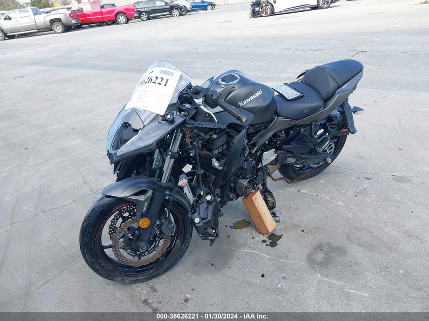 VIN ML5EXEM17NDA69279 2022 KAWASAKI EX650 M