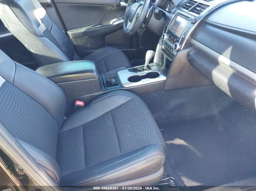 2014 TOYOTA CAMRY SE - 4T1BF1FK9EU360871