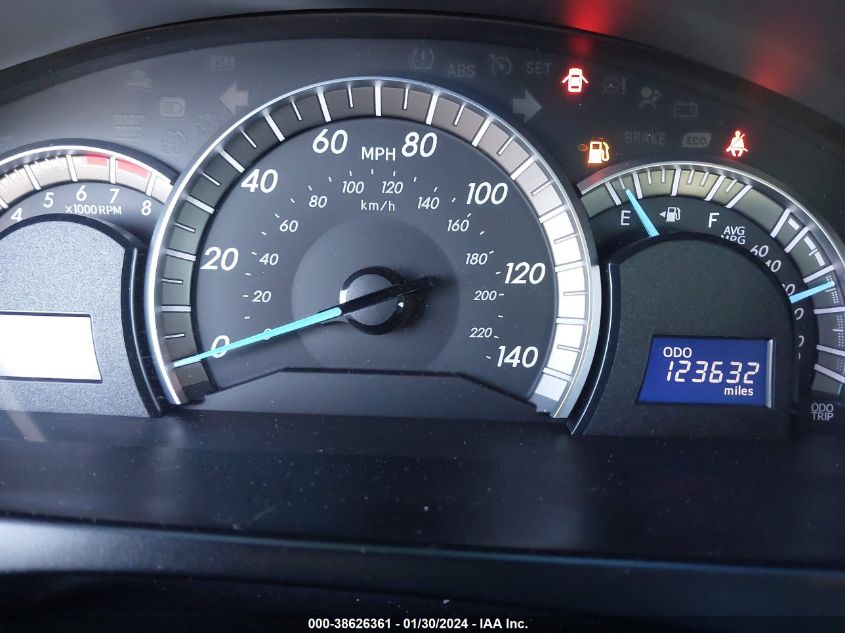 2014 TOYOTA CAMRY SE - 4T1BF1FK9EU360871