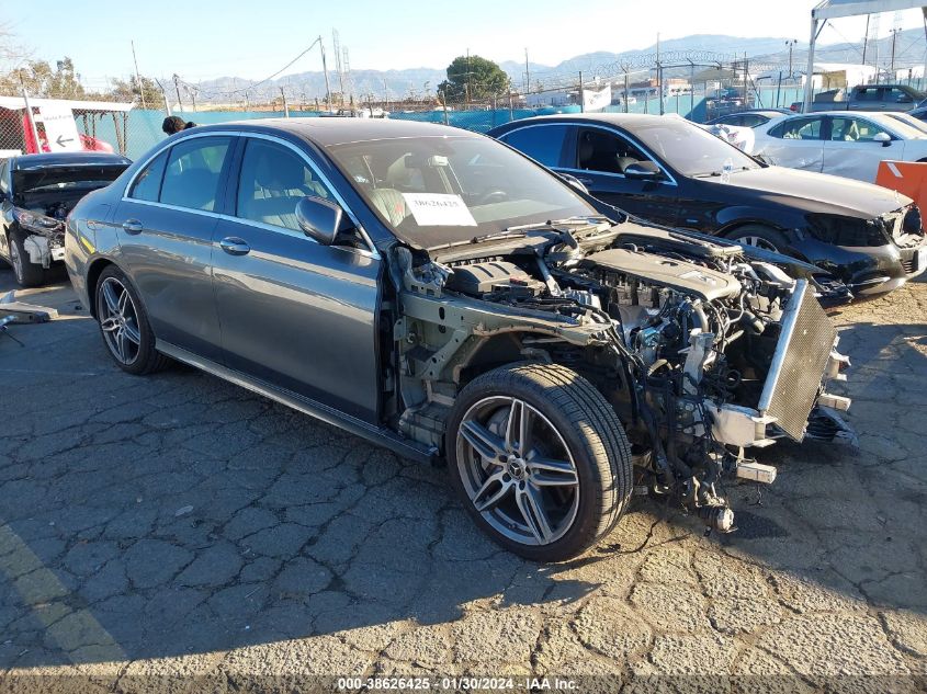 2019 MERCEDES-BENZ E 300 - WDDZF4JB2KA629789