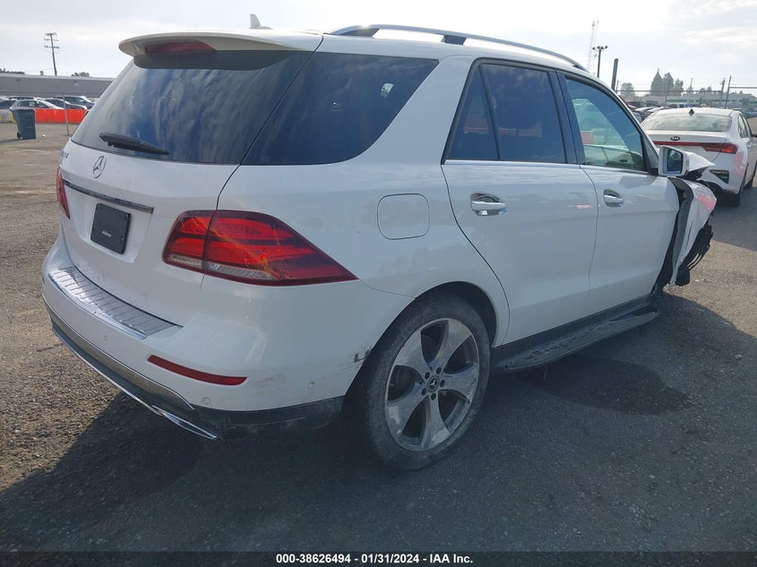 VIN 4JGDA5JB5JB042211 2018 MERCEDES-BENZ GLE 350