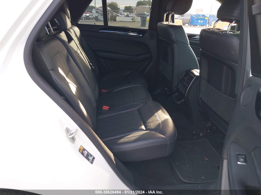 VIN 4JGDA5JB5JB042211 2018 MERCEDES-BENZ GLE 350