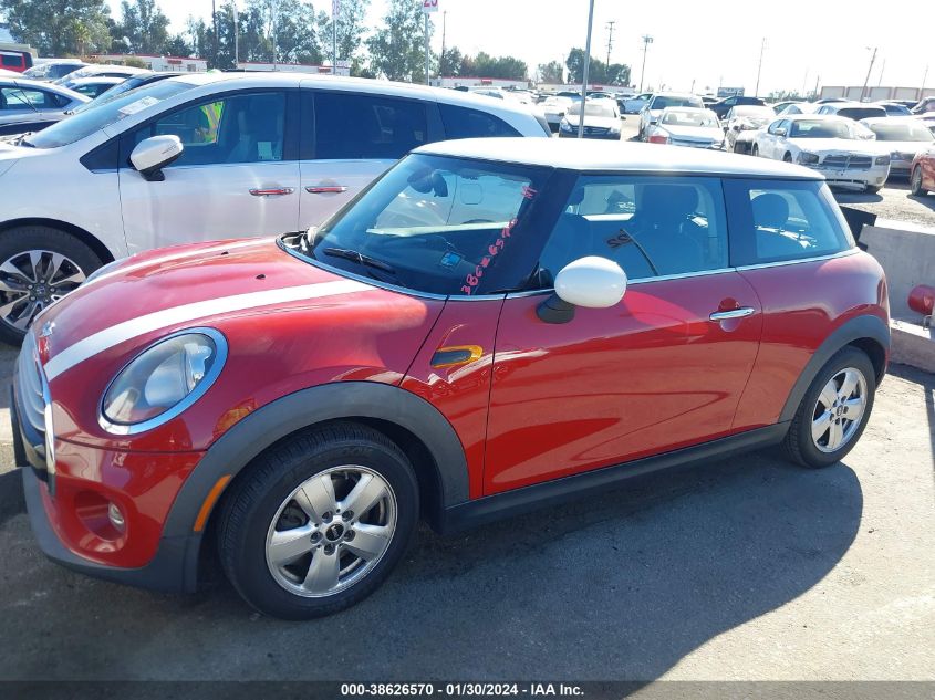 2015 MINI HARDTOP COOPER - WMWXM5C55FT941102