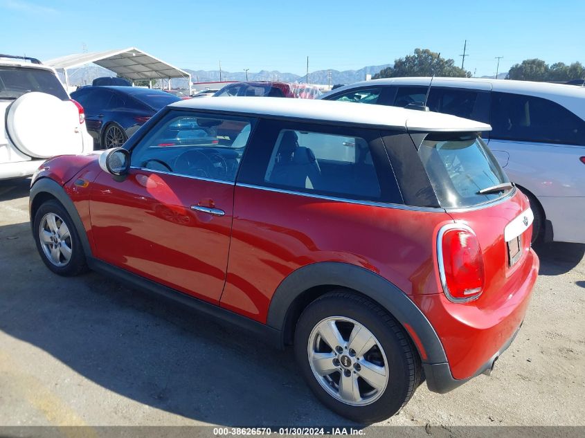 2015 MINI HARDTOP COOPER - WMWXM5C55FT941102