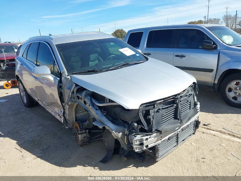 2020 CADILLAC XT5 FWD LUXURY - 1GYKNAR40LZ220125