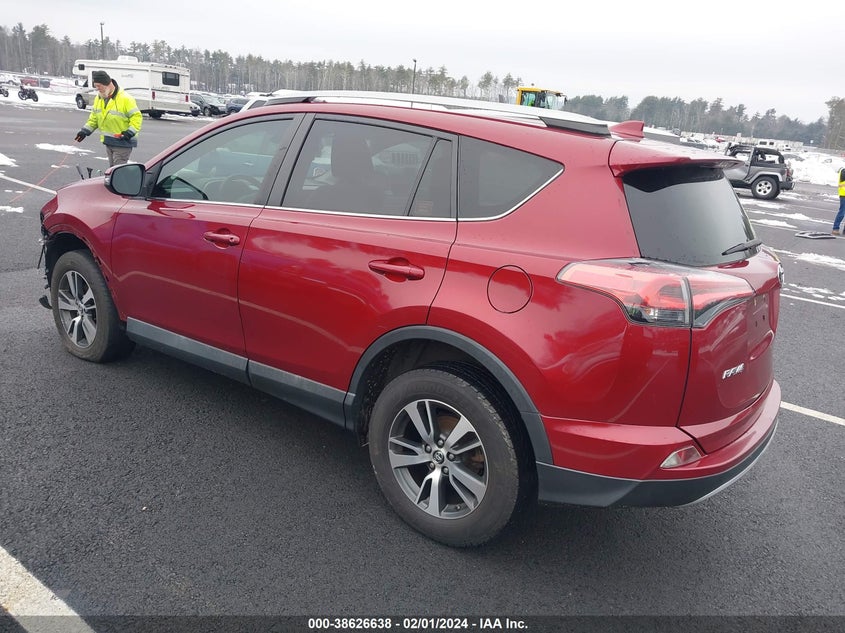 VIN 2T3WFREV2JW429879 2018 TOYOTA RAV4 ADVENTURE/XLE