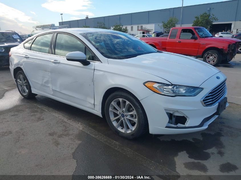 2020 FORD FUSION SE - 3FA6P0HD1LR215460