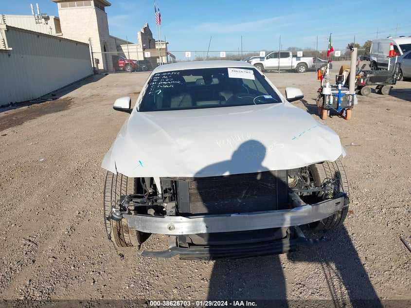 VIN WBA4Z1C59JEA31482 2018 BMW 430I