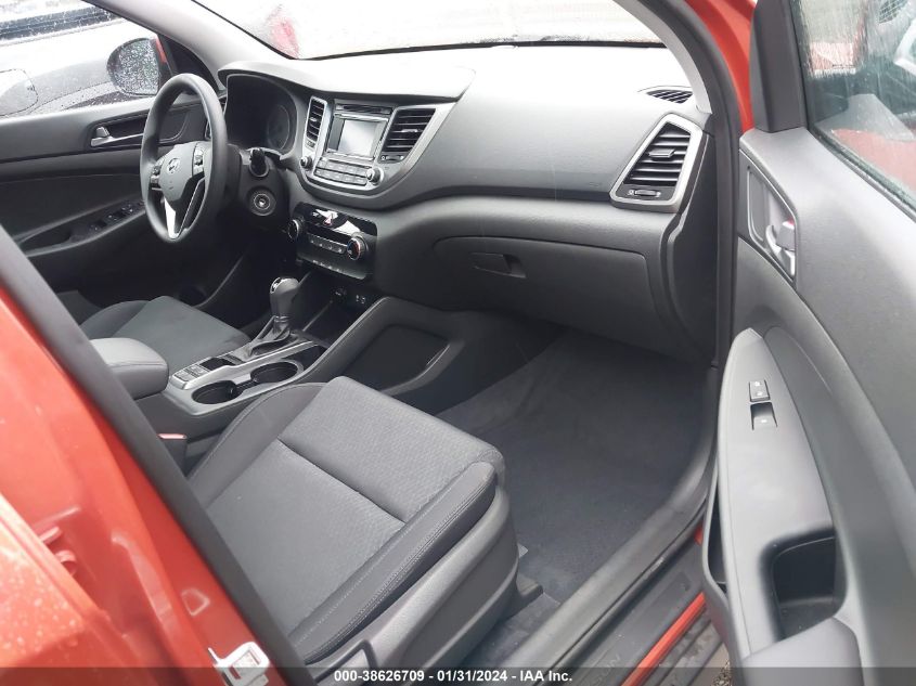 2017 HYUNDAI TUCSON SE - KM8J3CA45HU472290