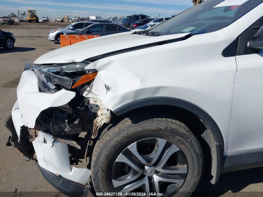 2018 TOYOTA RAV4 LE - JTMZFREV7JJ747640