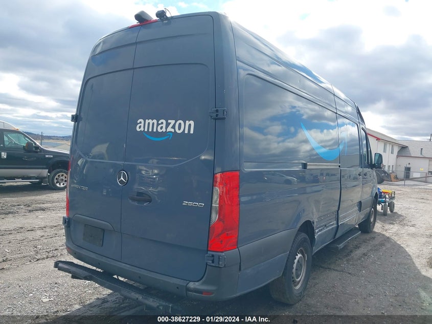 VIN WD4PF1CD1KP148045 2019 MERCEDES-BENZ SPRINTER 2500 HIGH ROOF V6