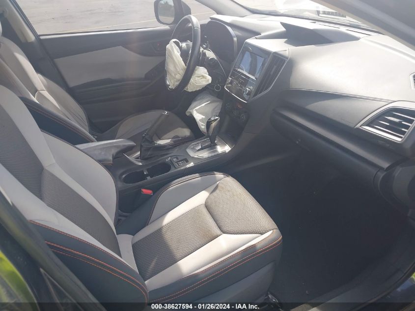 VIN JF2GTABC2JH323019 2018 SUBARU CROSSTREK 2.0I PREMIUM