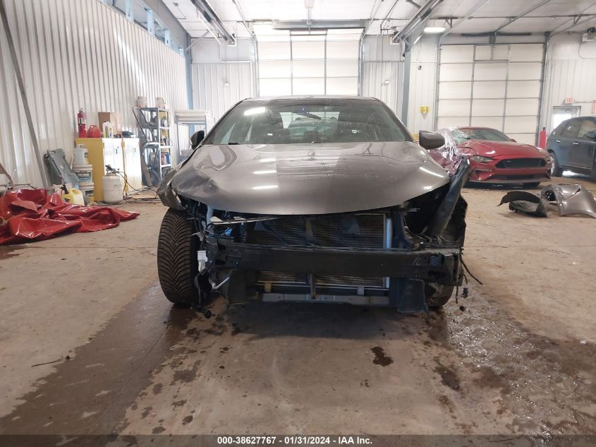 2016 TOYOTA CAMRY XLE - 4T4BF1FK1GR519388