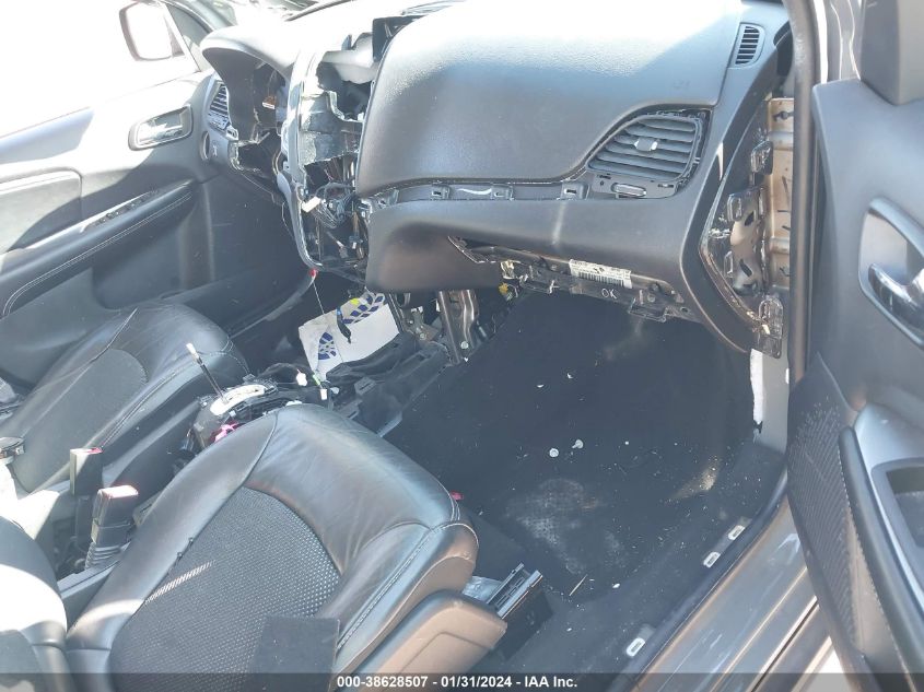 2019 DODGE JOURNEY CROSSROAD - 3C4PDCGG9KT778438