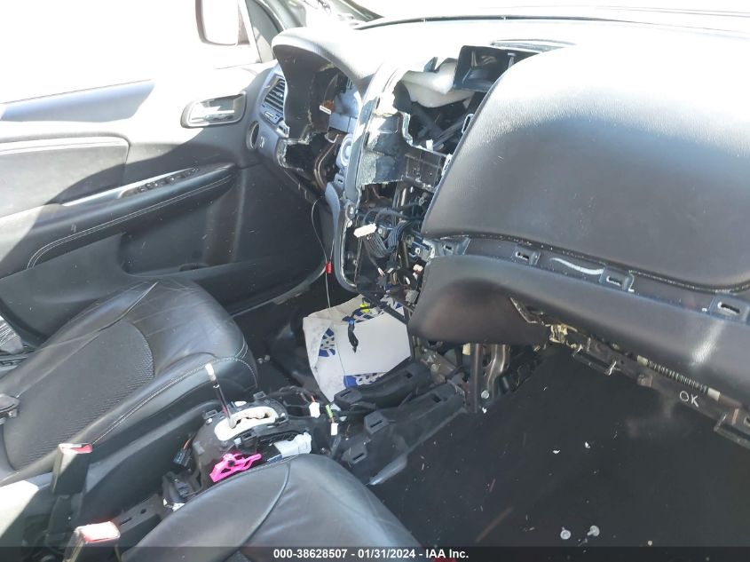 2019 DODGE JOURNEY CROSSROAD - 3C4PDCGG9KT778438