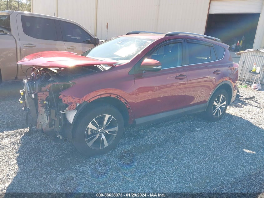 VIN 2T3WFREV2JW459206 2018 TOYOTA RAV4 XLE