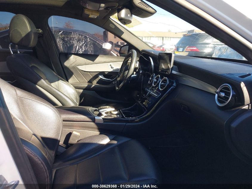 2016 MERCEDES-BENZ C 300 LUXURY/SPORT - 55SWF4JB9GU156578