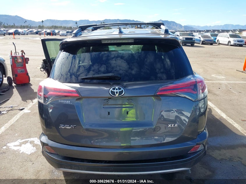 VIN JTMWFREV9HD099228 2017 TOYOTA RAV4 XLE