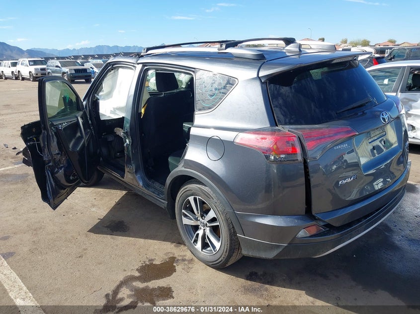 VIN JTMWFREV9HD099228 2017 TOYOTA RAV4 XLE