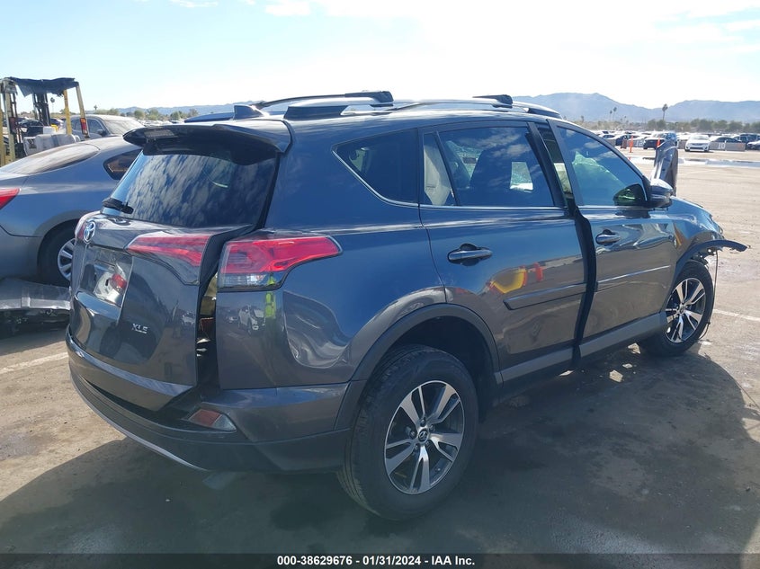VIN JTMWFREV9HD099228 2017 TOYOTA RAV4 XLE