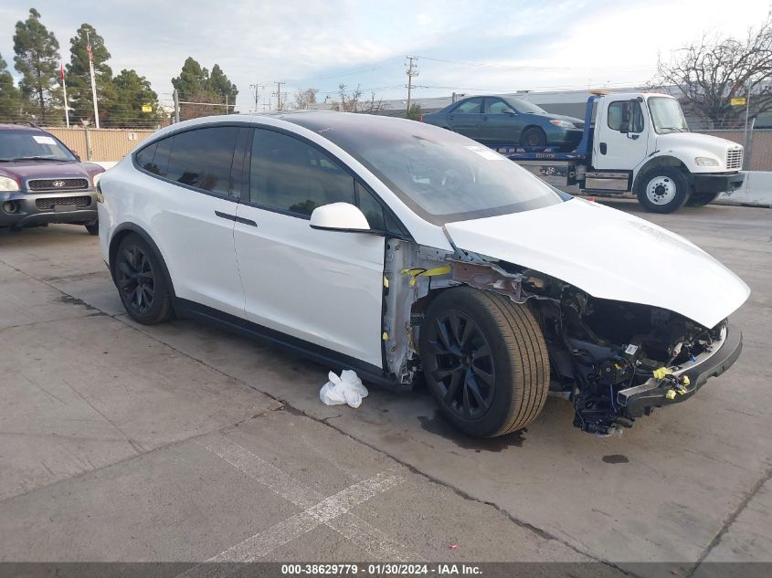 2022 TESLA MODEL X - 7SAXCBE60NF339321
