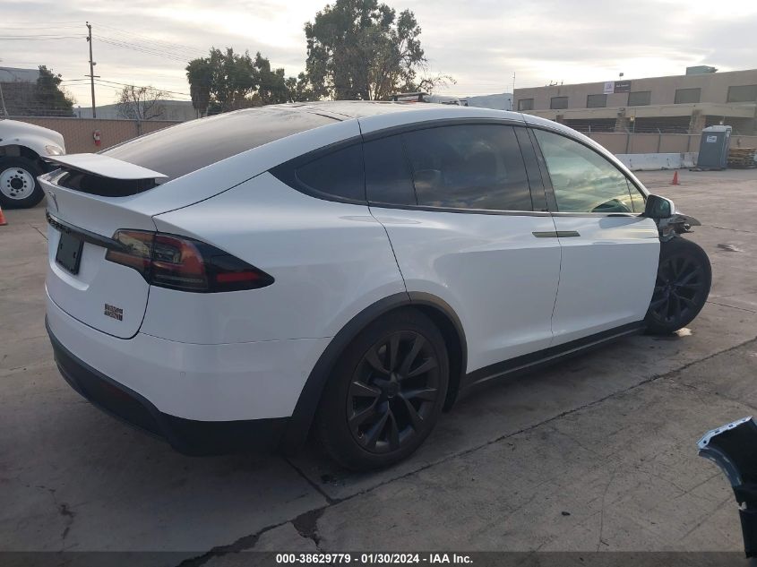 2022 TESLA MODEL X - 7SAXCBE60NF339321