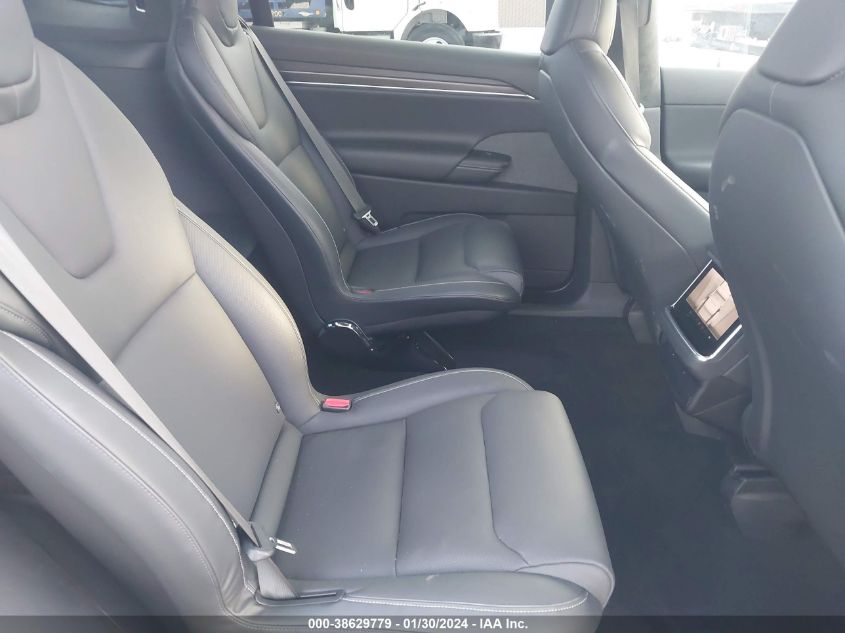 2022 TESLA MODEL X - 7SAXCBE60NF339321