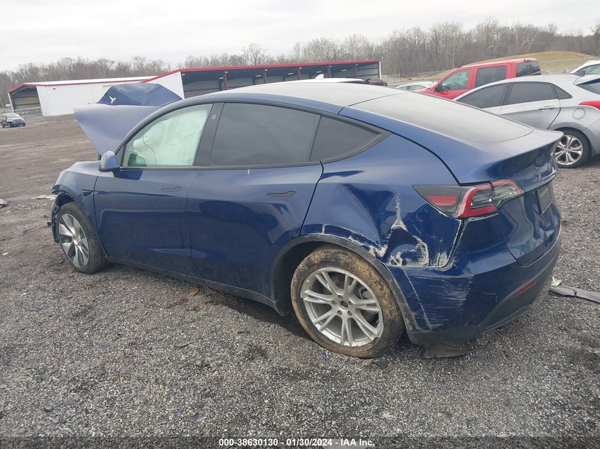 VIN 5YJYGDEE9MF261936 2021 TESLA MODEL Y