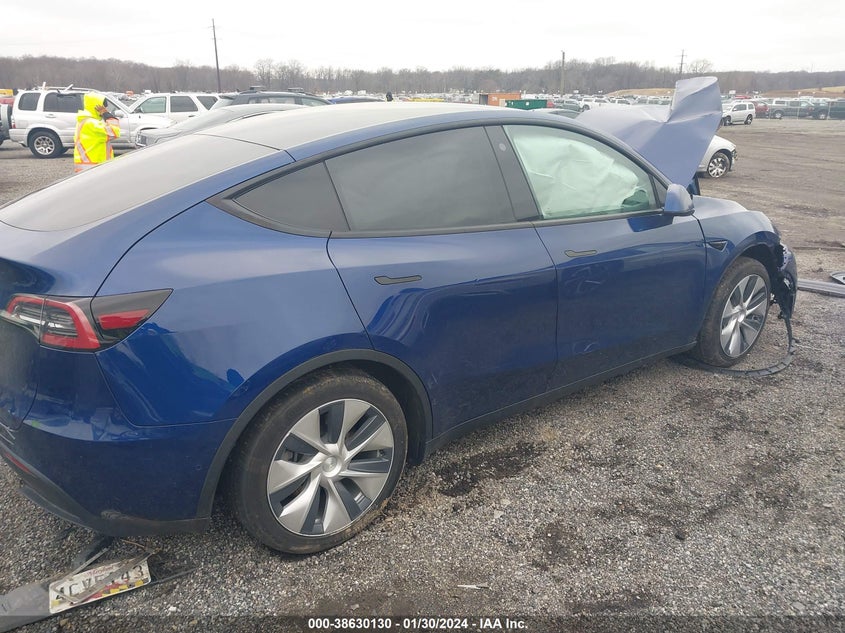 VIN 5YJYGDEE9MF261936 2021 TESLA MODEL Y