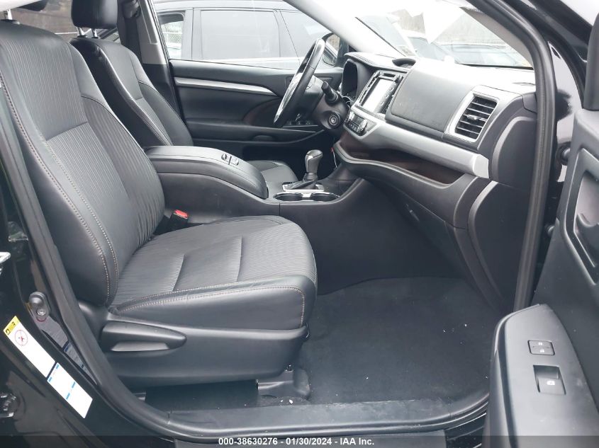 2019 TOYOTA HIGHLANDER LE PLUS - 5TDBZRFH4KS966237