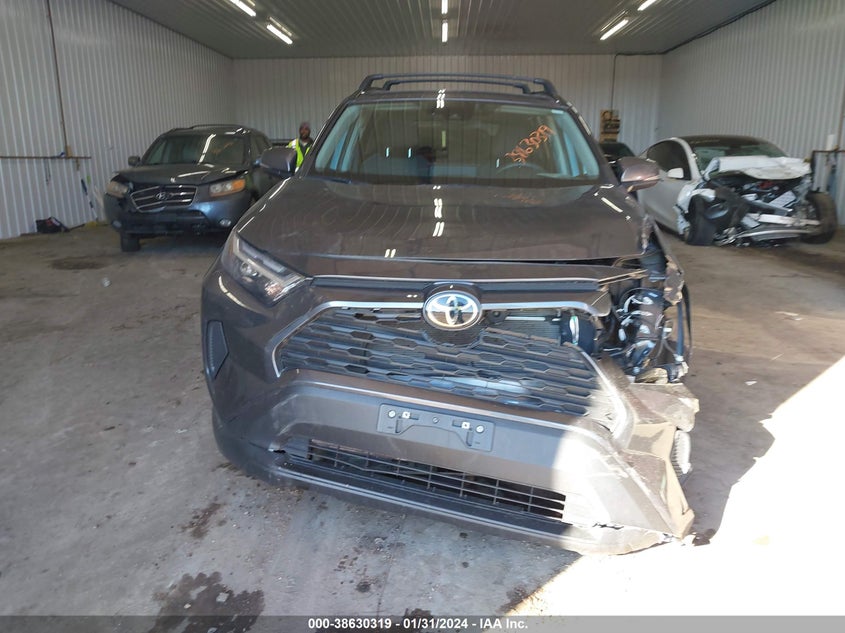 VIN 2T3P1RFV1NC285198 2022 TOYOTA RAV4 XLE/XLE PREMIUM