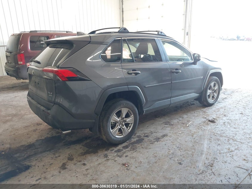 VIN 2T3P1RFV1NC285198 2022 TOYOTA RAV4 XLE/XLE PREMIUM
